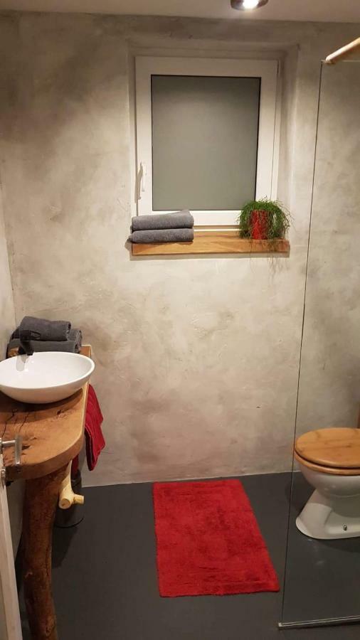 Apartma Romana Spodnji Otok Exteriör bild